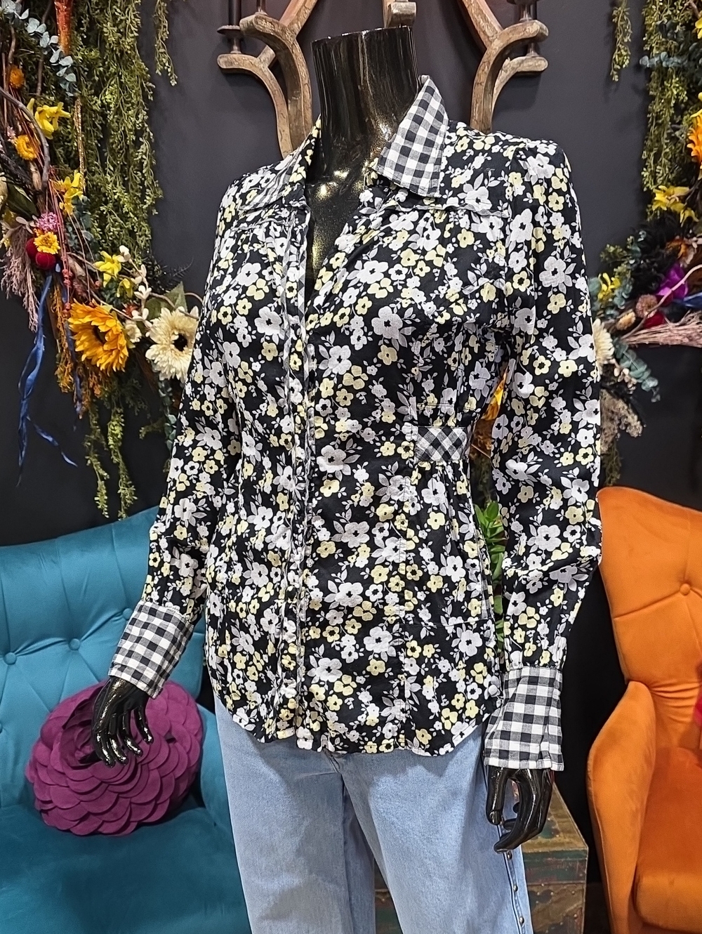 BKE Black Floral Button-Down Shirt with Gingham Trim & Button Accents